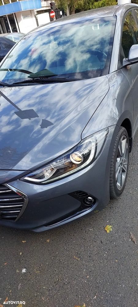 Hyundai Elantra 1.6 MPi Highway - 9