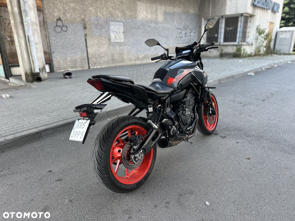 Yamaha MT - 15