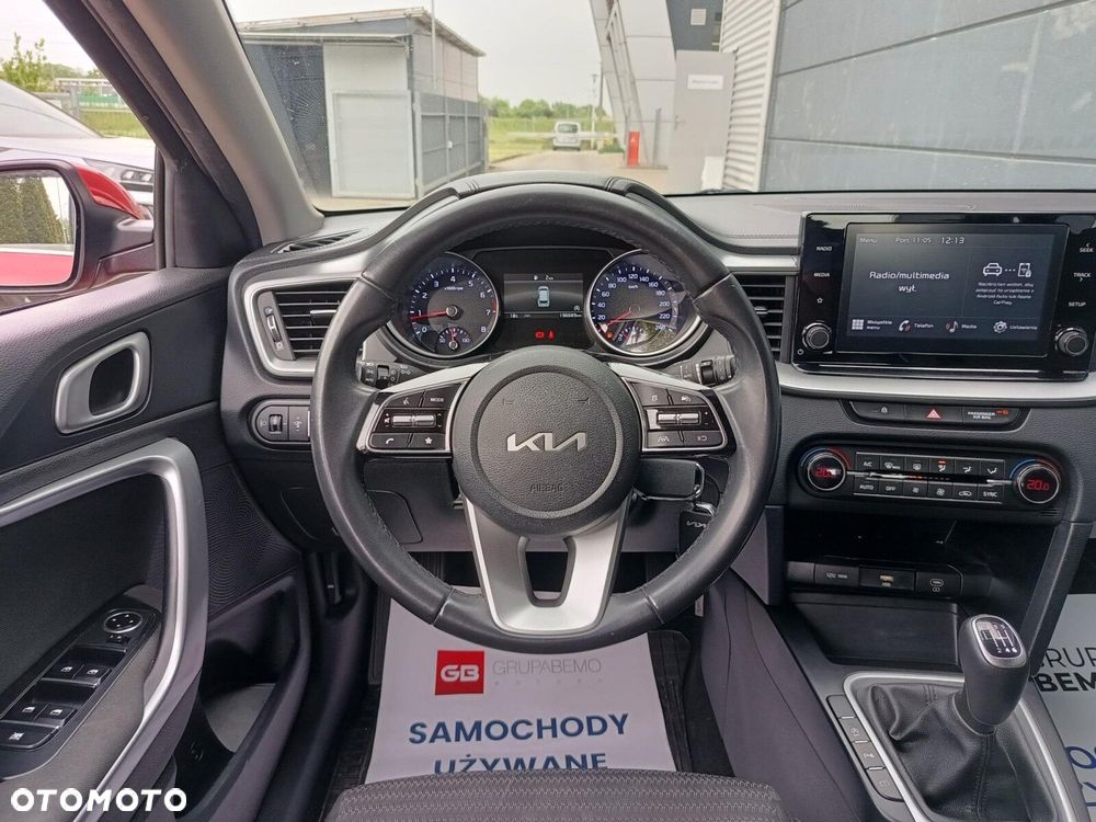 Kia Ceed 1.5 T-GDI M - 17