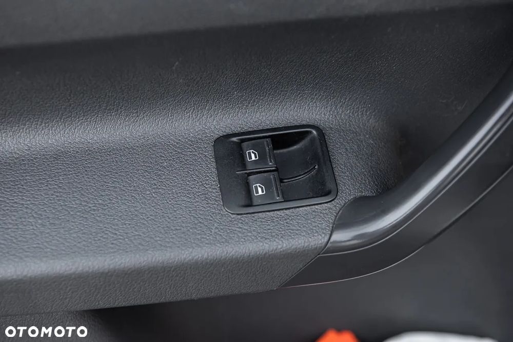 Volkswagen Caddy - 17