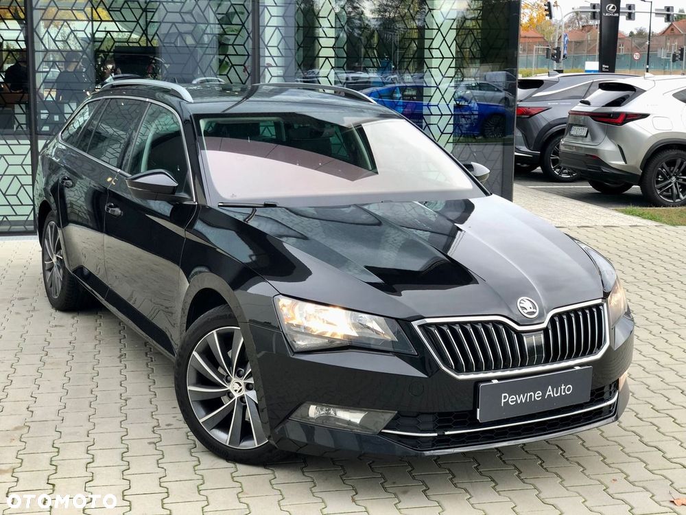 Skoda Superb 2.0 TDI Ambition DSG - 9