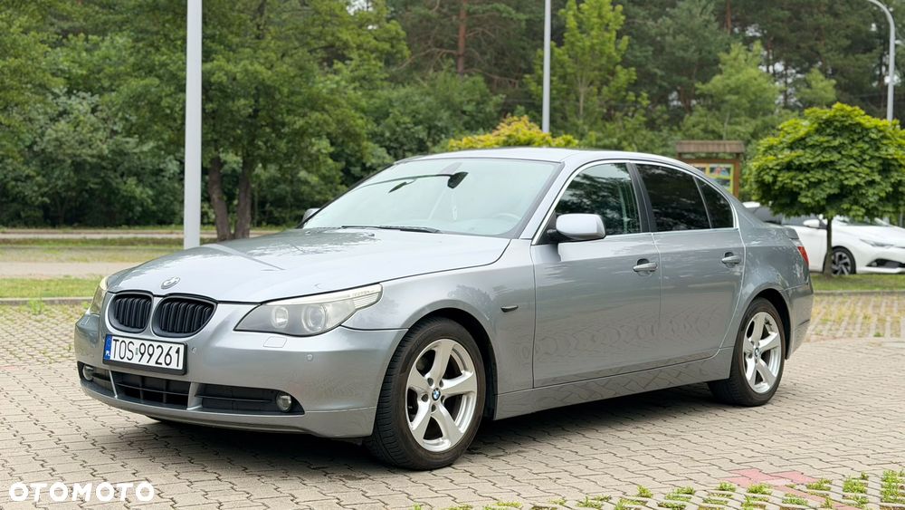 BMW Seria 5 520i - 1