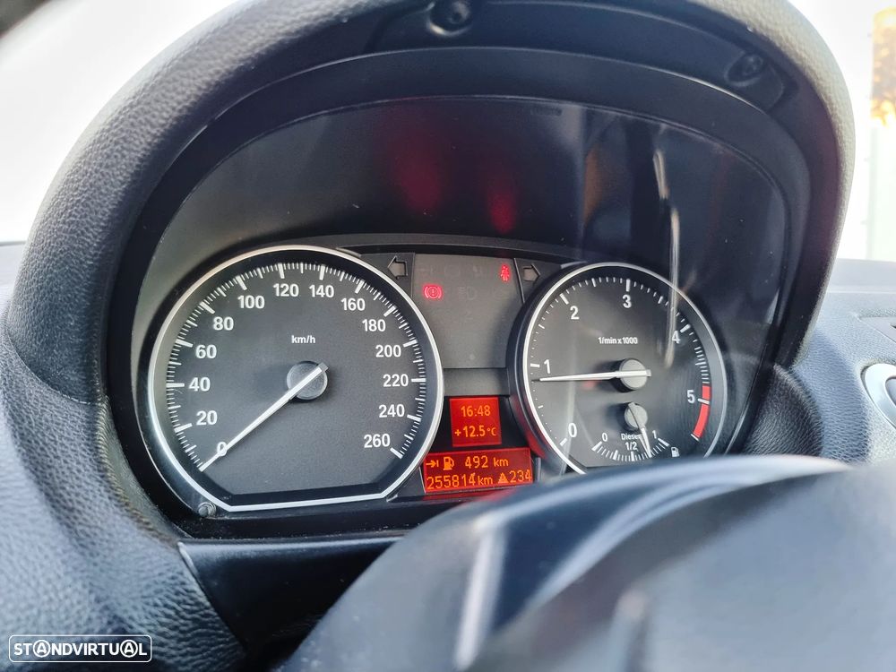 BMW 120 d Cabrio - 23