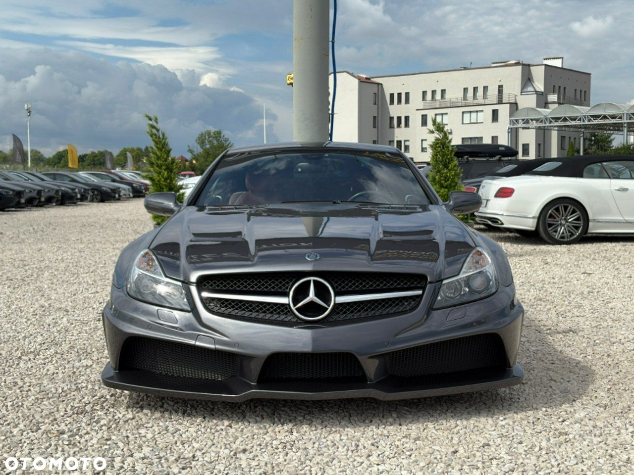 Mercedes-Benz SL - 9