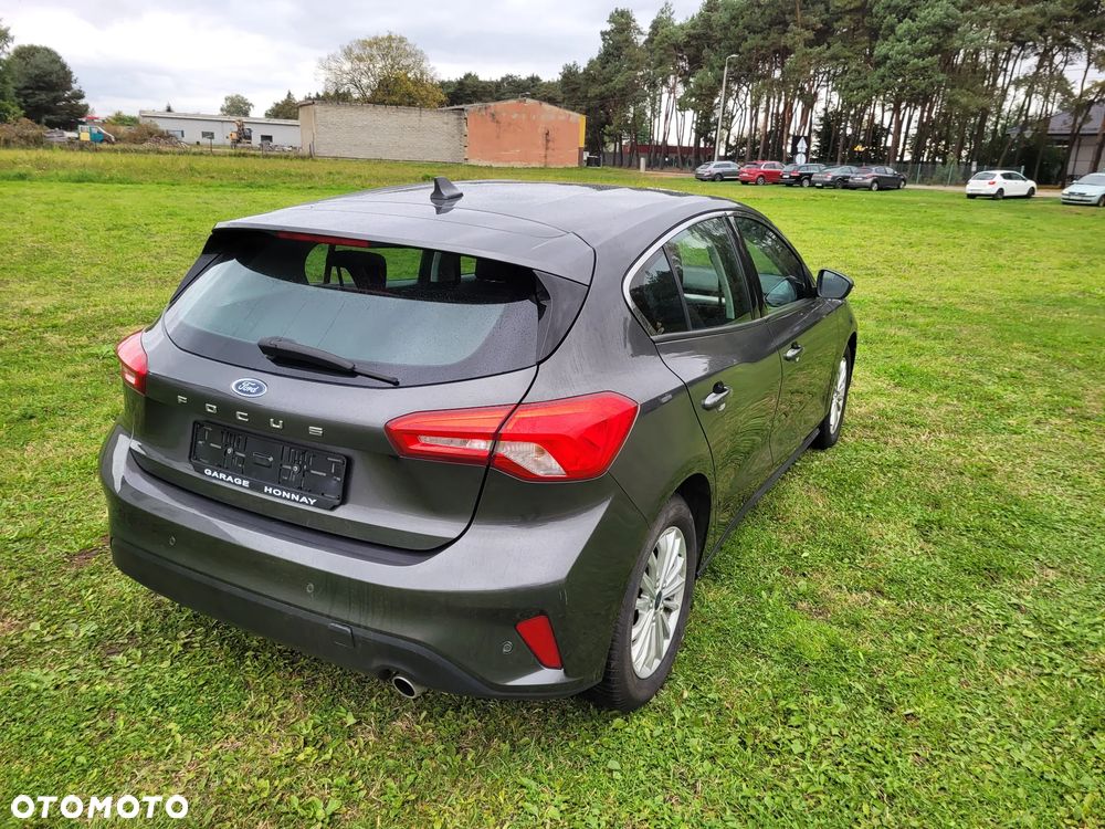 Ford Focus 2019 photo 3