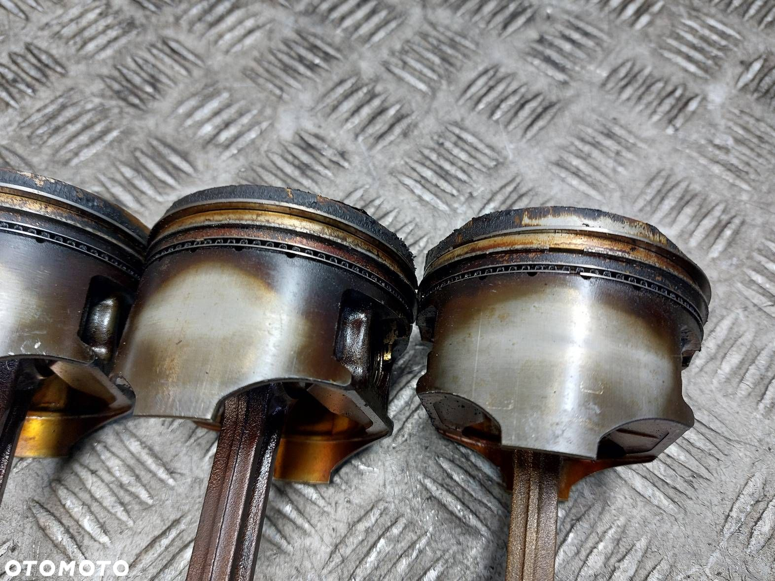 TŁOK + KORBOWÓD KOMPLET SUZUKI SWIFT IV 1.3 16V - 6