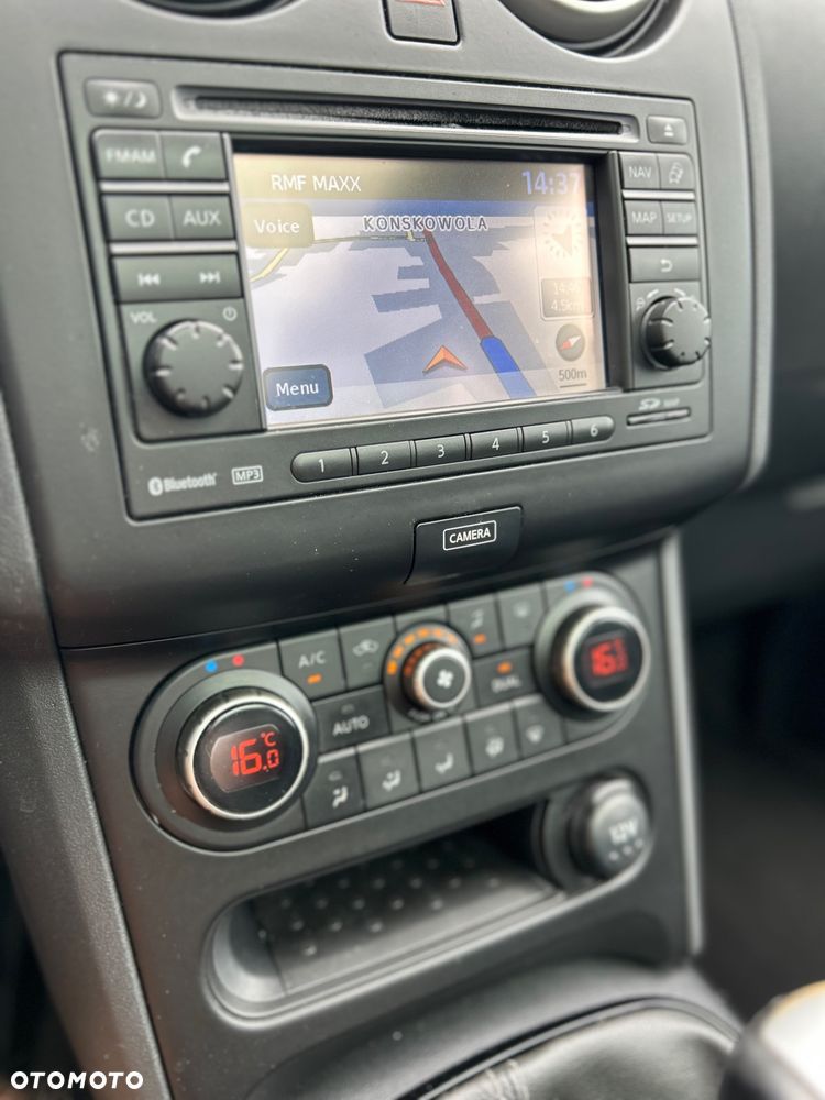 Nissan Qashqai - 12
