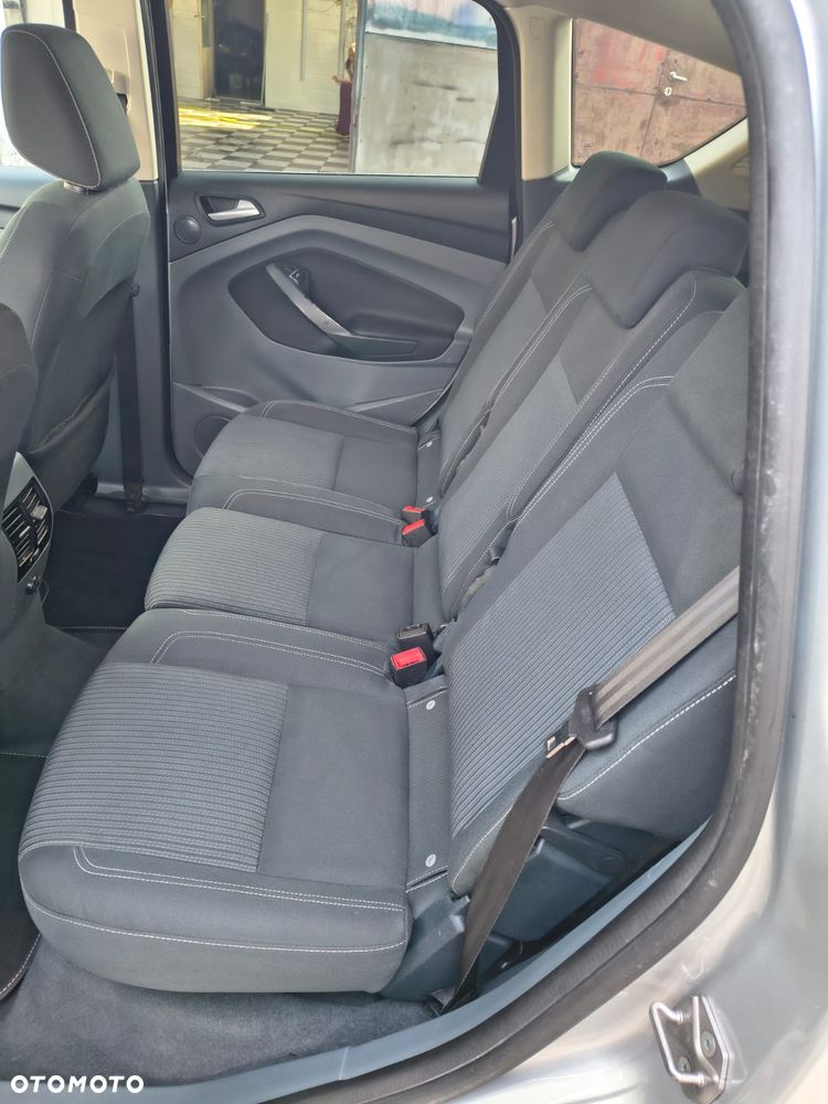 Ford C-MAX - 17