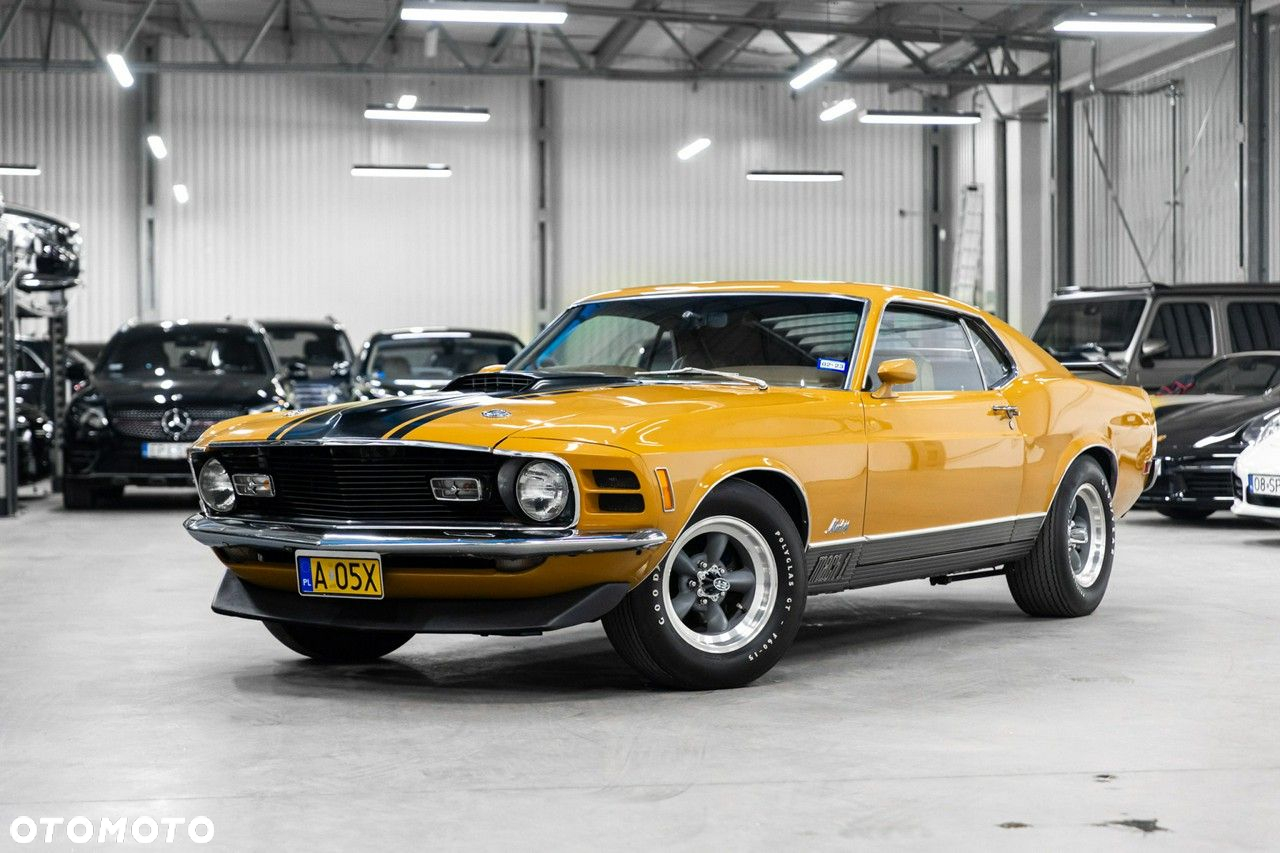 Ford Mustang - 2