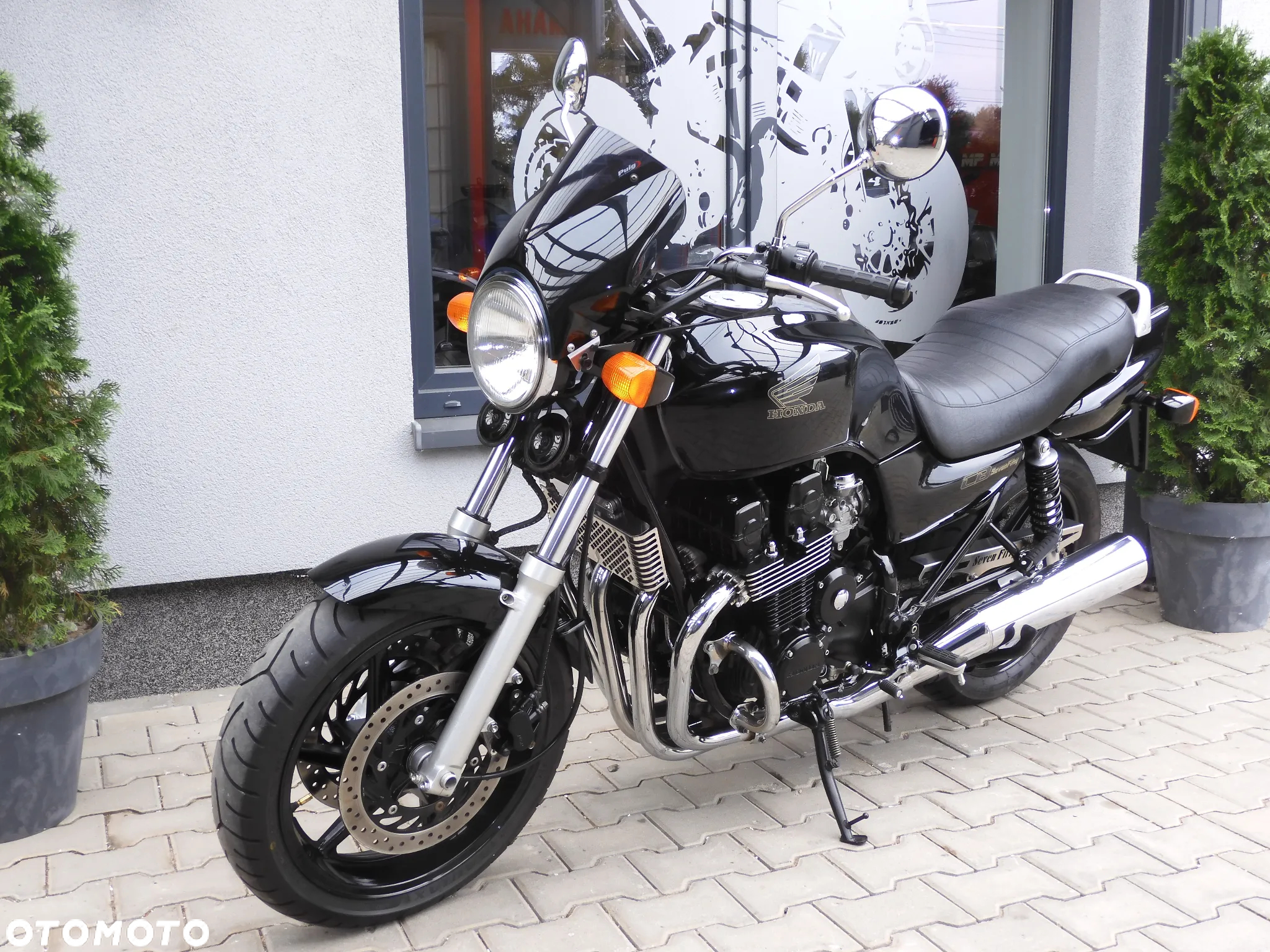 Honda CB - 17