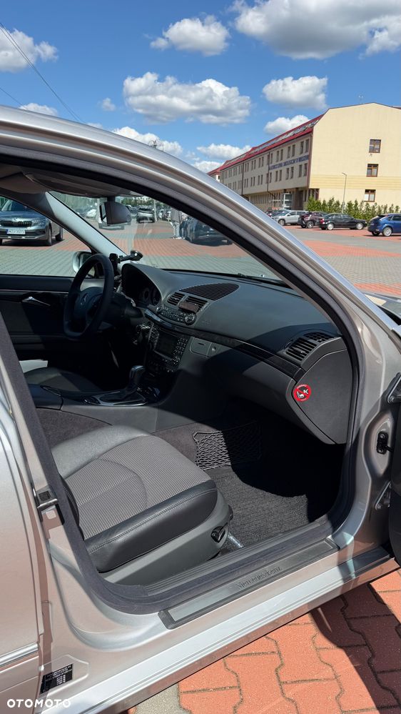Mercedes-Benz Klasa E 320 Avantgarde - 11