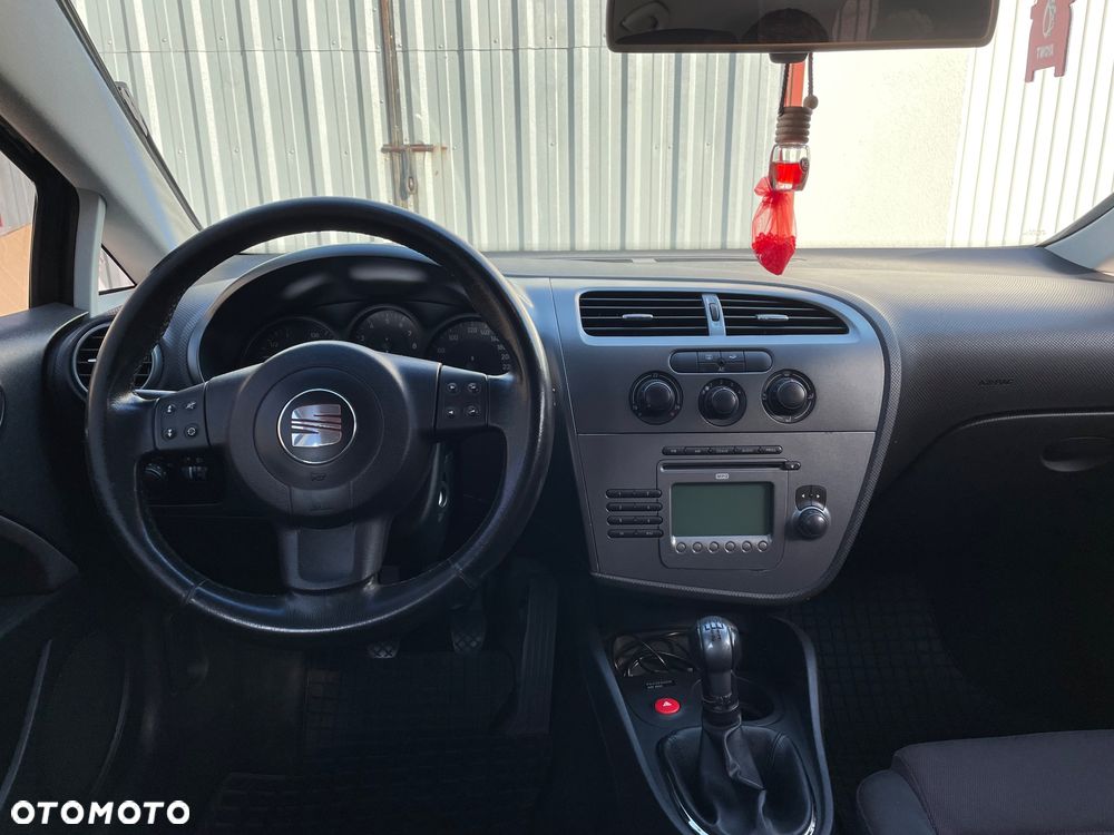 Seat Leon 1.6 Style - 7