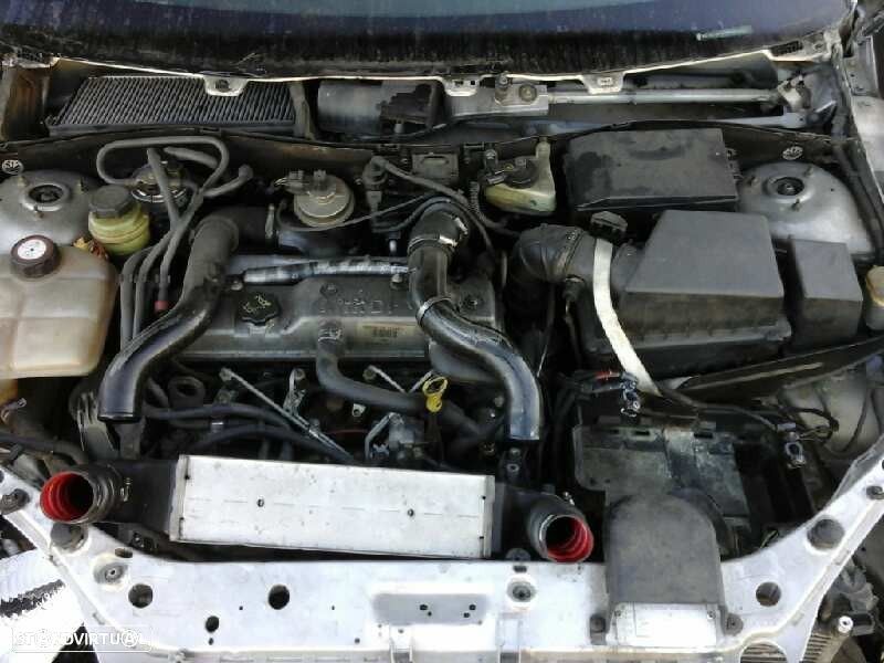 MOTOR COMPLETO FORD FOCUS SEDAN 2000 -C9DB - 1