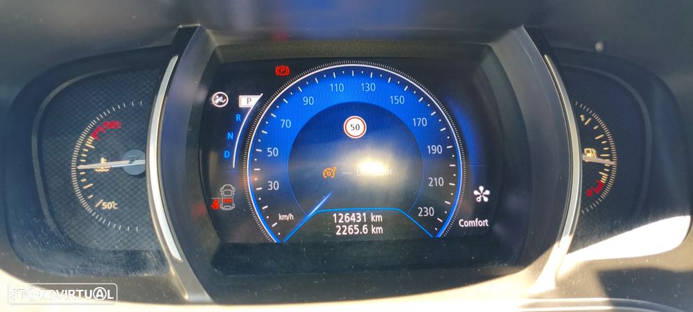 Renault Mégane Sport Tourer 1.5 dCi GT Line EDC - 20