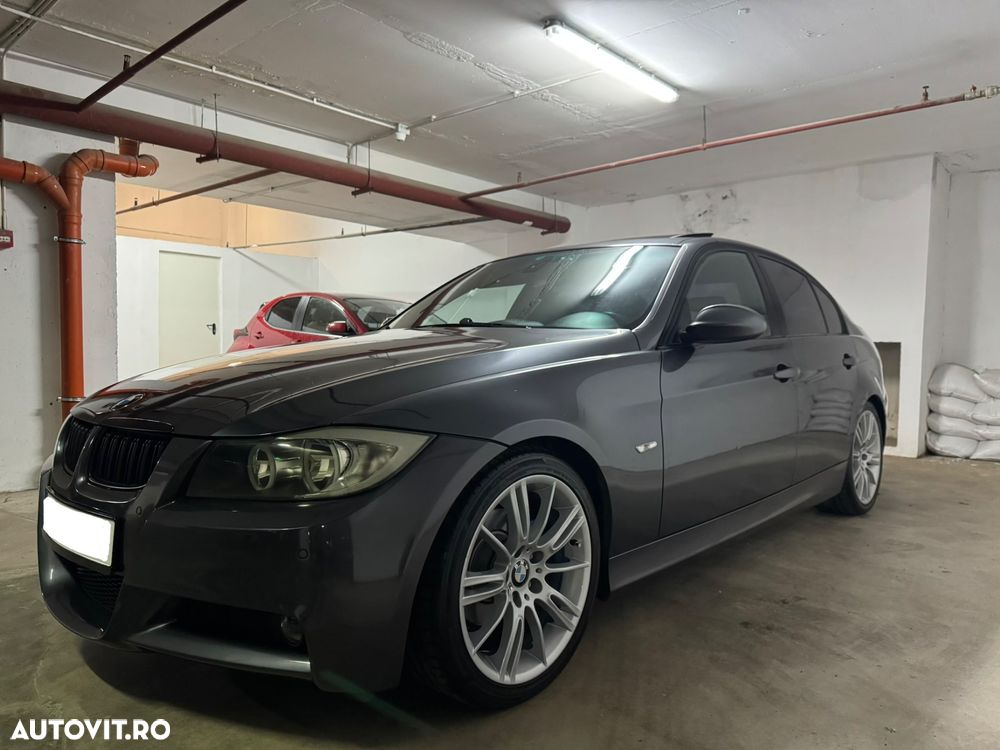 BMW Seria 3 320i - 1