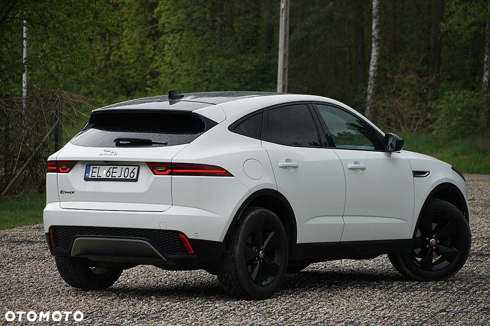 Jaguar E-Pace 2.0 i4D AWD - 22