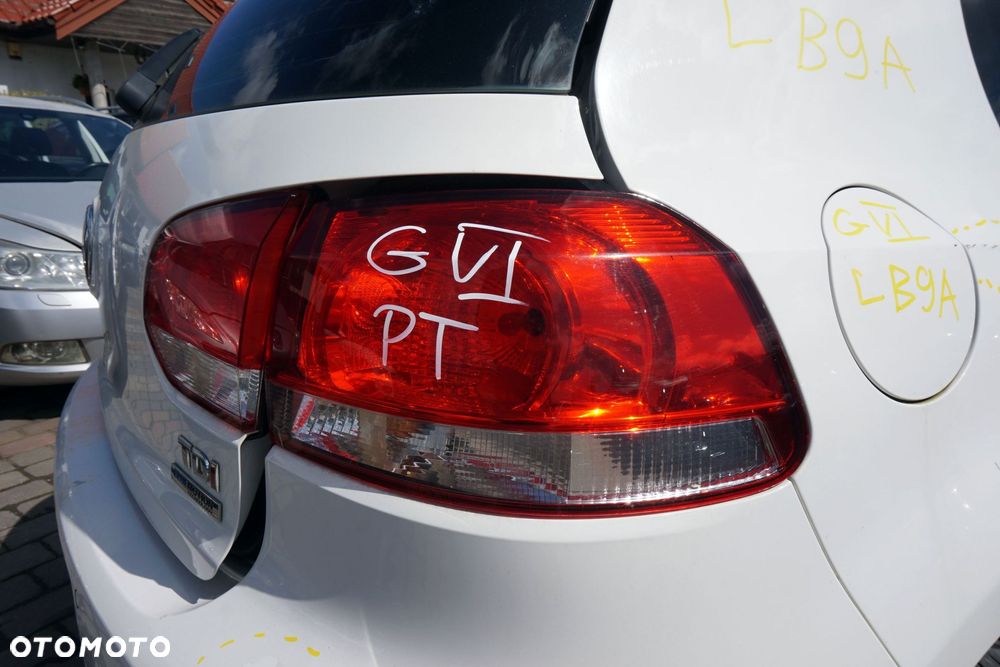 LAMPA TYLNA PRAWA GOLF VI 5D HB  VOLKSWAGEN 2008-2016 - 1