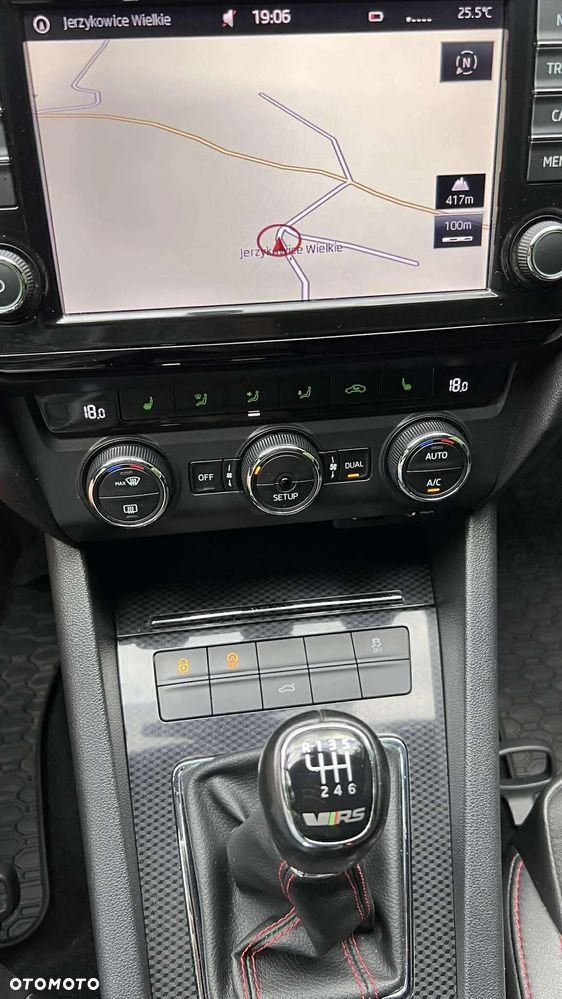 Skoda Octavia 2.0 TSI RS - 8