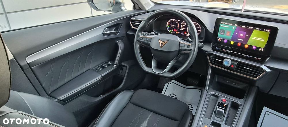 Cupra Formentor 1.4 e-Hybrid DSG Priority - 29
