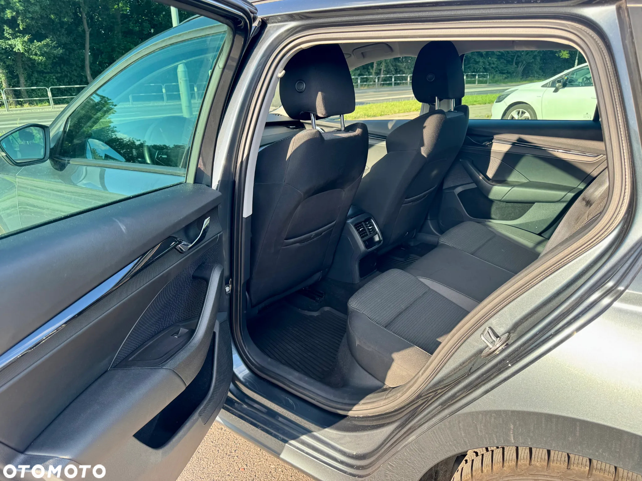 Skoda Octavia 2.0 TDI Ambition - 9