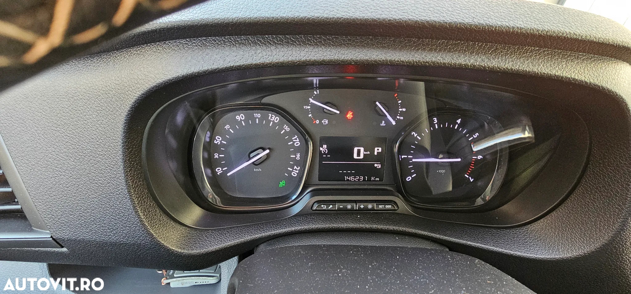 Peugeot Expert 2.0 BlueHDi 180 L3 S&S EAT8 - 7
