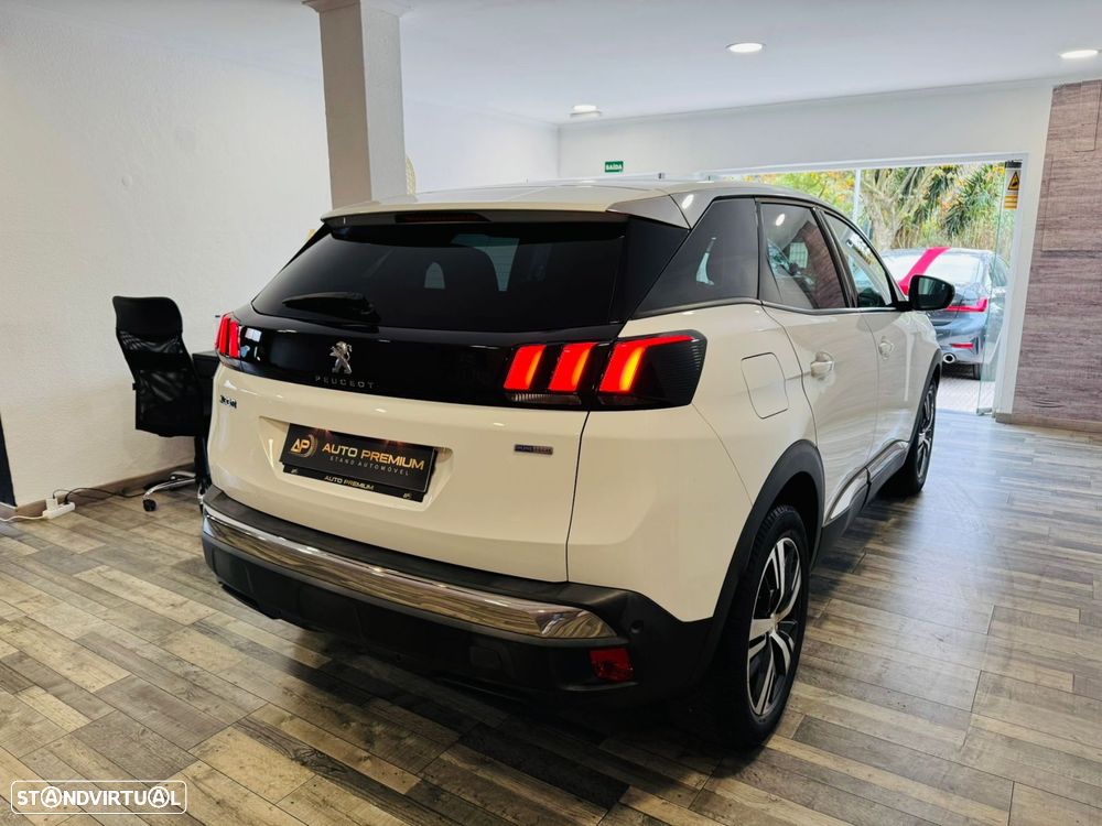 Peugeot 3008 1.2 PureTech Allure EAT6 - 5