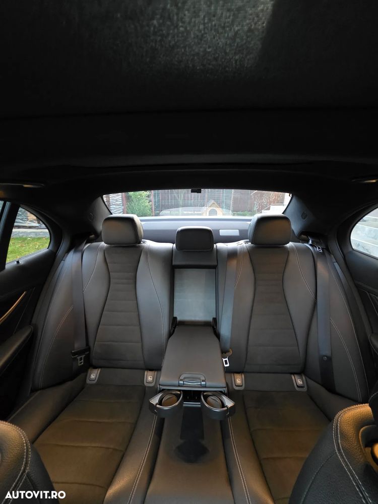 Mercedes-Benz E 220 d 4MATIC Aut. - 19