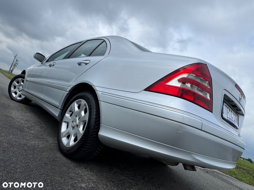 Mercedes-Benz Klasa C 200 Kompressor Automatik Elegance - 18