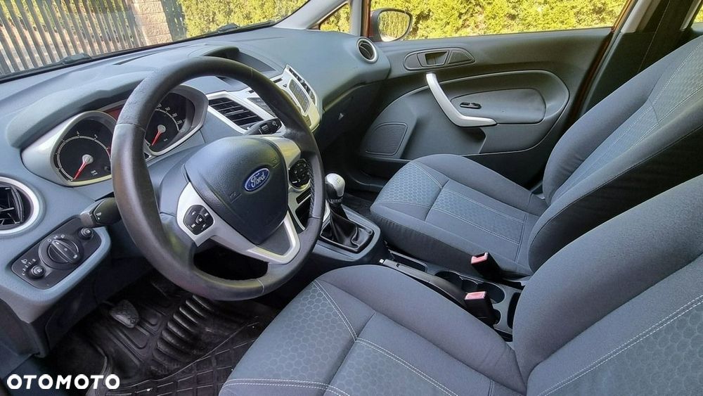 Ford Fiesta - 11