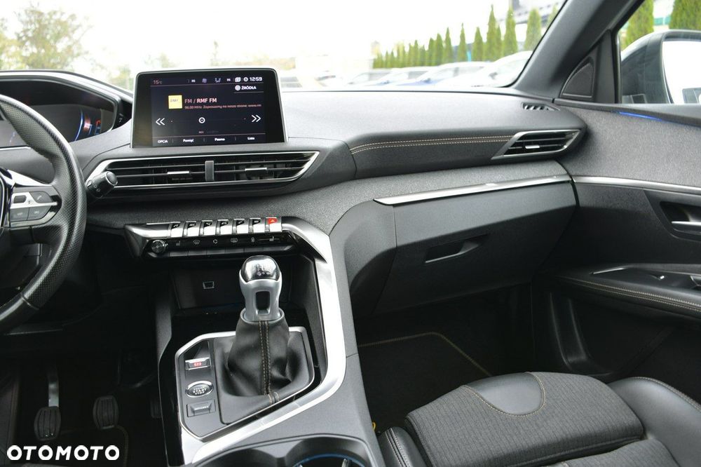 Peugeot 3008 1.5 BlueHDi GT S&S - 21