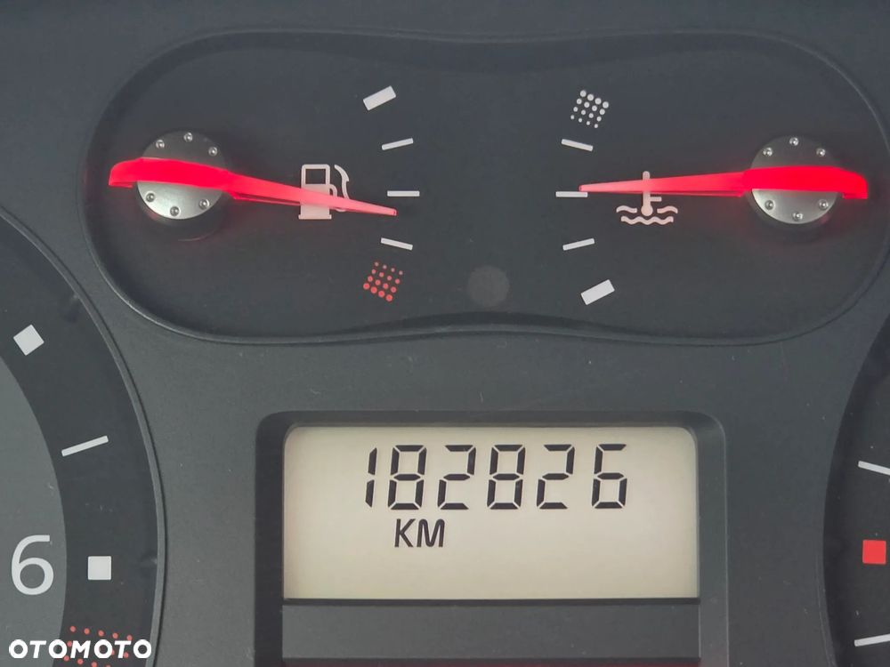 Renault Laguna 1.6 16V 110 Expression - 16