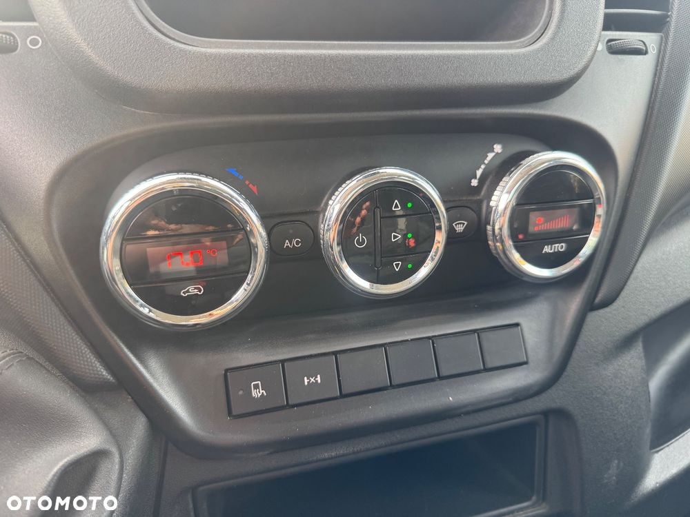 Iveco 35C15 DAILY - 32
