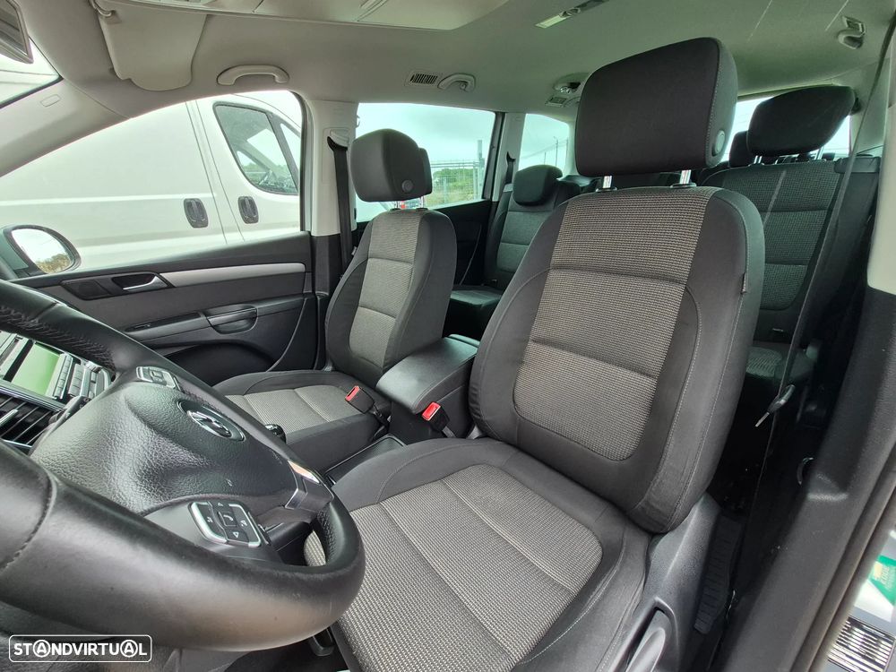 VW Sharan 2.0 TDI Highline - 19