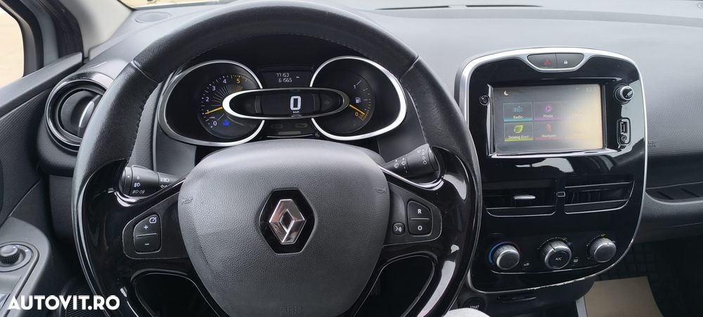 Renault Clio Estate 1.5 dCi Life - 9