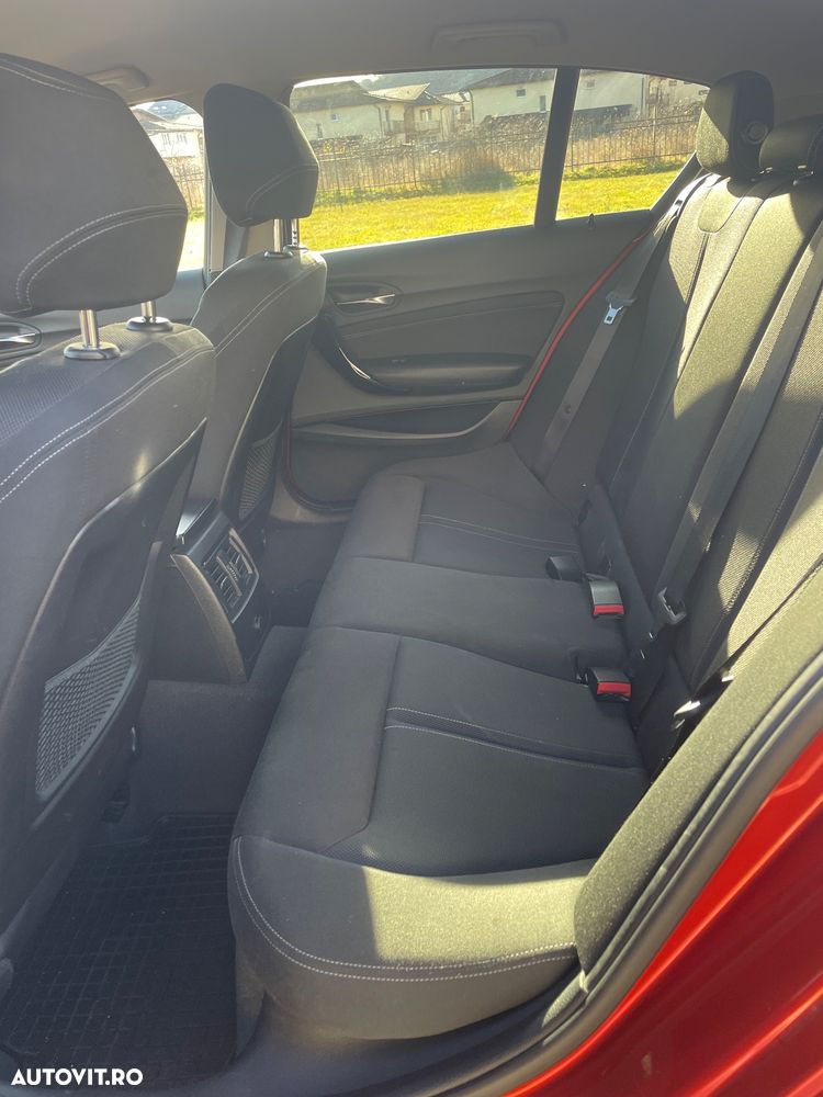 BMW Seria 1 120i Aut. Sport Line - 9