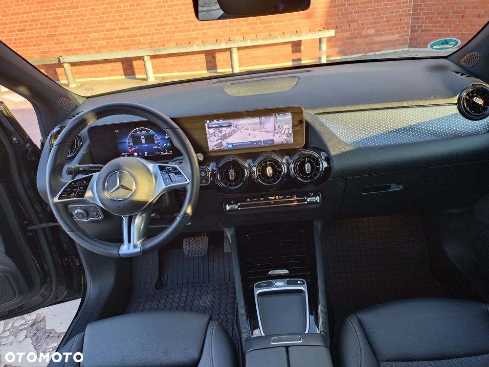 Mercedes-Benz Klasa B 180 d 8G-DCT Entry - 10