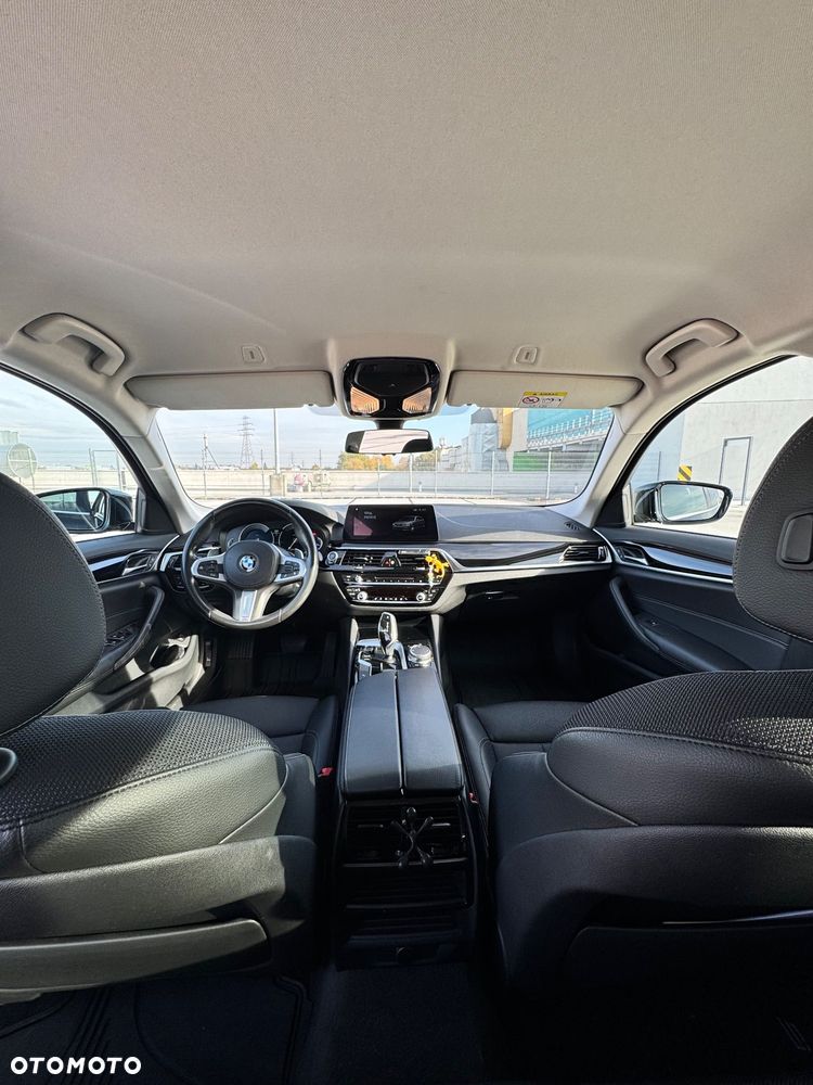 BMW Seria 5 530i - 20
