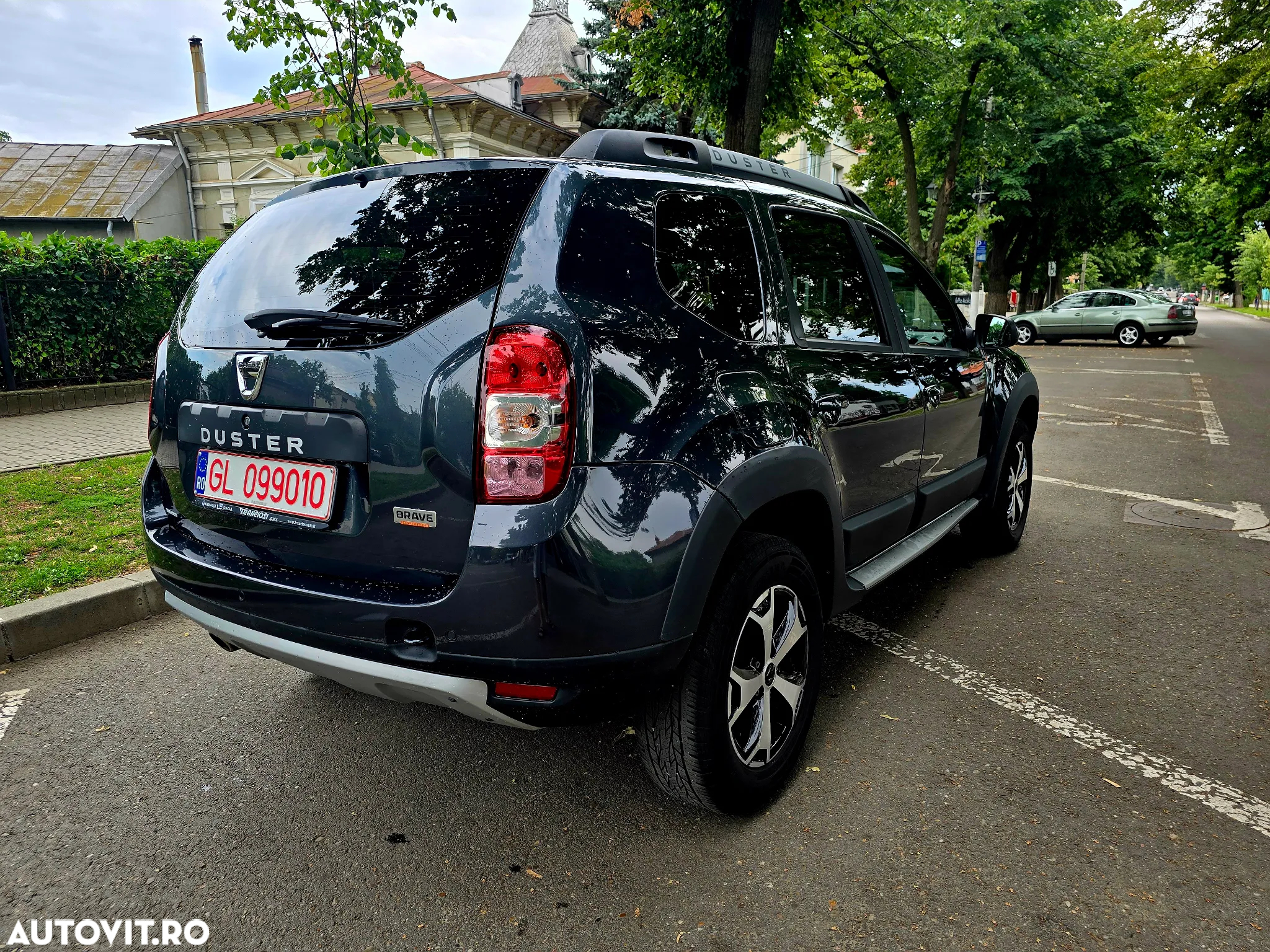 Dacia Duster 1.5 dCi EDC Prestige jante 17" - 4