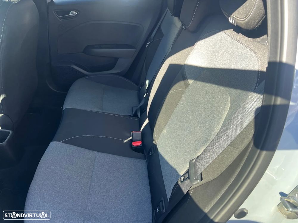 Renault Clio 1.0 TCe Evolution - 15