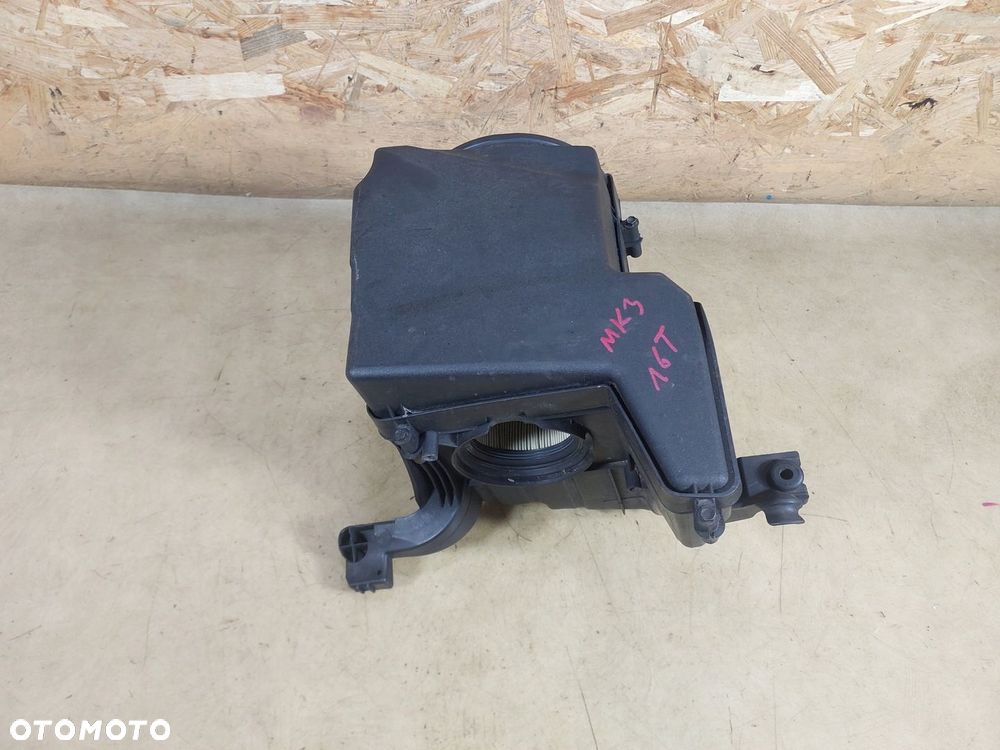FOCUS MK3 1.6 ECOBOOST OBUDOWA FILTRA POWIETRZA AV619600