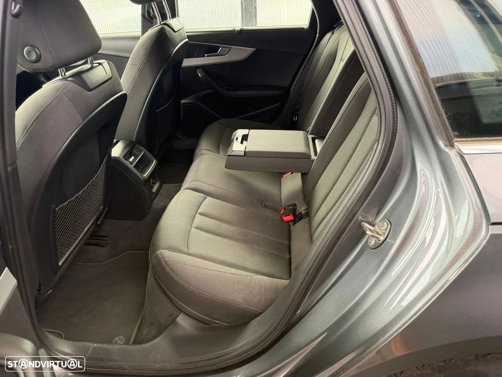 Audi A4 Avant 2.0 TDI S-line S tronic - 9