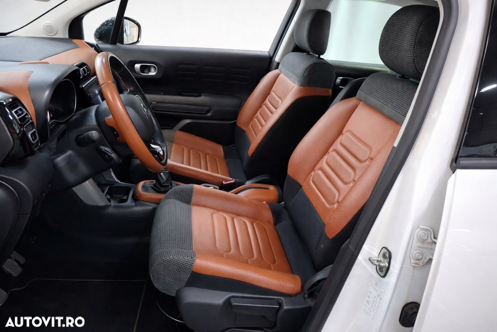 Citroën C3 AIRCROSS 1.2 PureTech S&S BVM Shine - 23