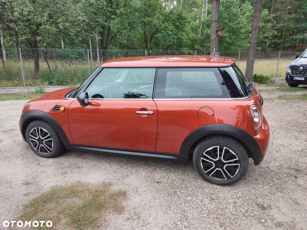 MINI ONE D - 10