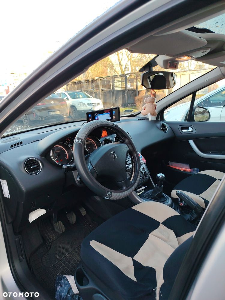 Peugeot 308 - 3