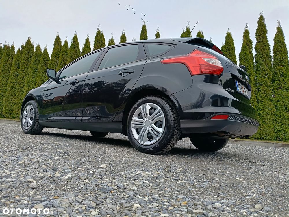Ford Focus - 30