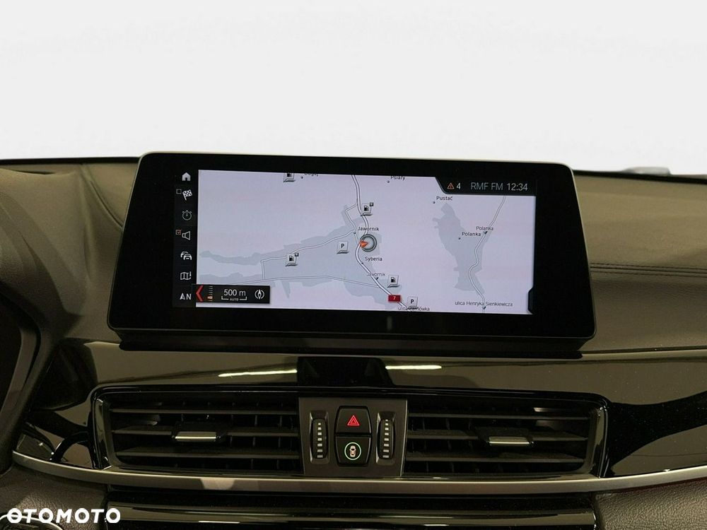 BMW X2 - 25