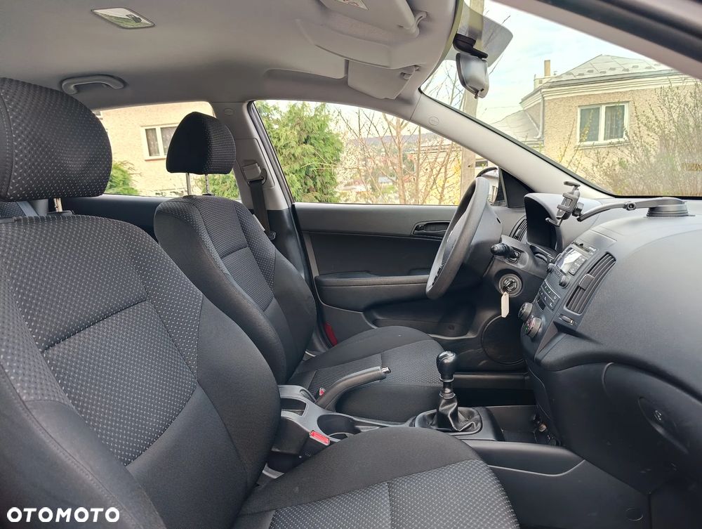 Volkswagen Touran 1.6 - 35