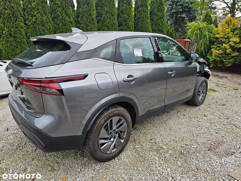 Nissan Qashqai 1.3 DIG-T AKARI - 15