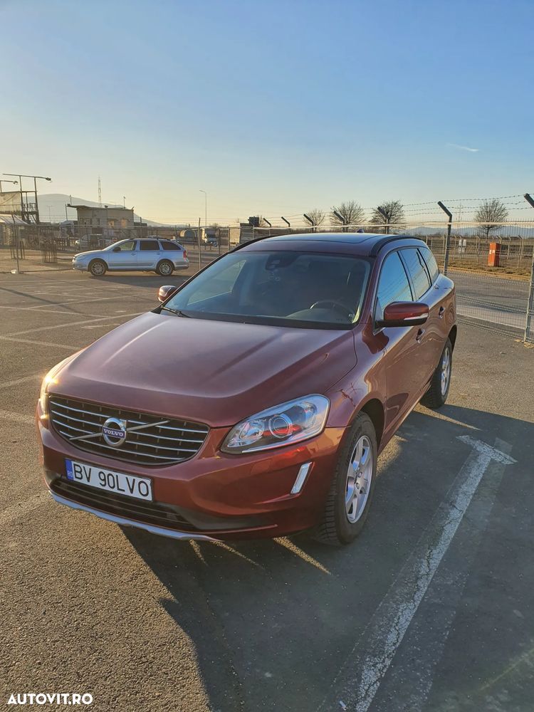 Volvo XC 60 D4 AWD Momentum Pro - 2
