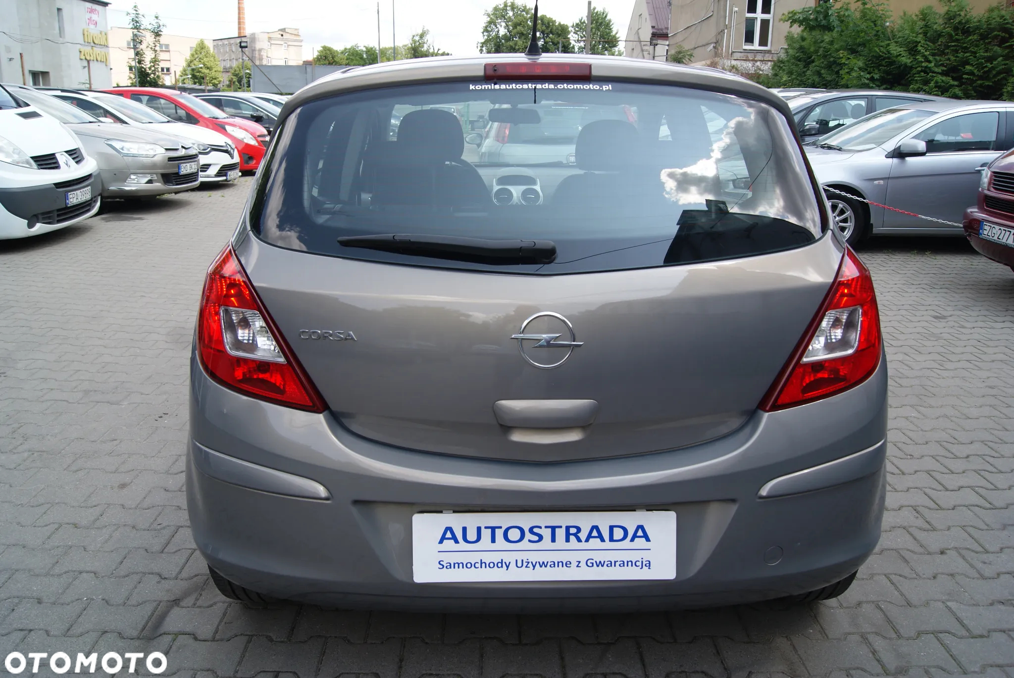 Opel Corsa 1.2 16V Enjoy - 4